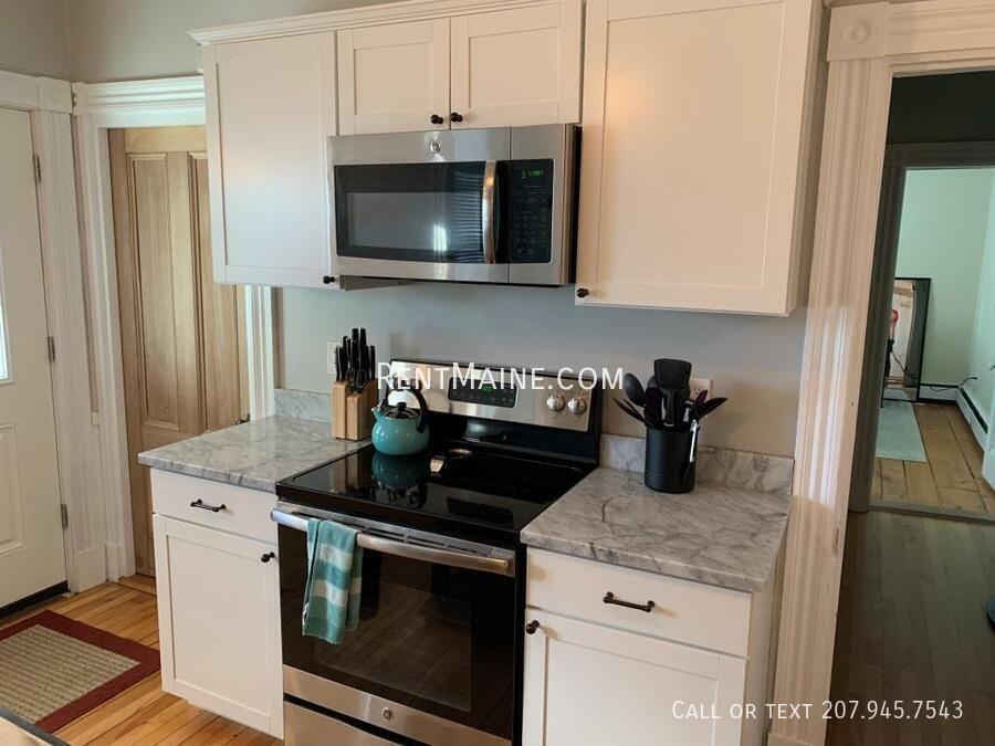 88 Norfolk St #1 - Photo 3 of 25