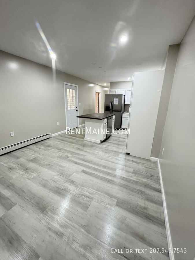 46 Bradbury St #1 - Photo 3 of 15