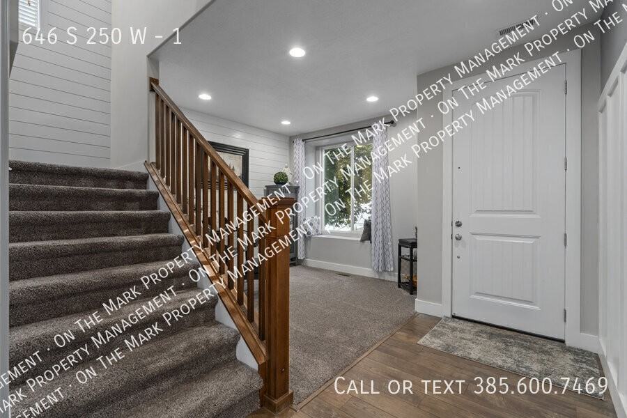 646 S 250 W #1 - Photo 2 of 41