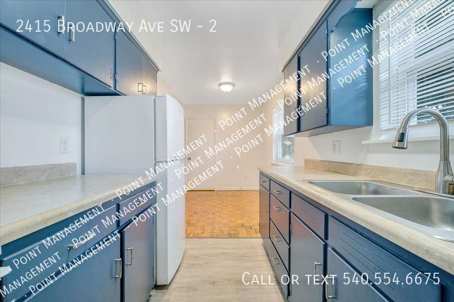 2415 Broadway Ave Sw #2 - Photo 2 of 16