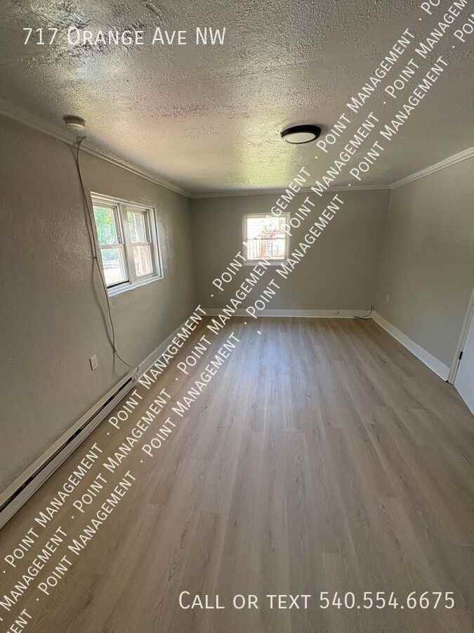 717 Orange Ave Nw - Photo 2 of 5