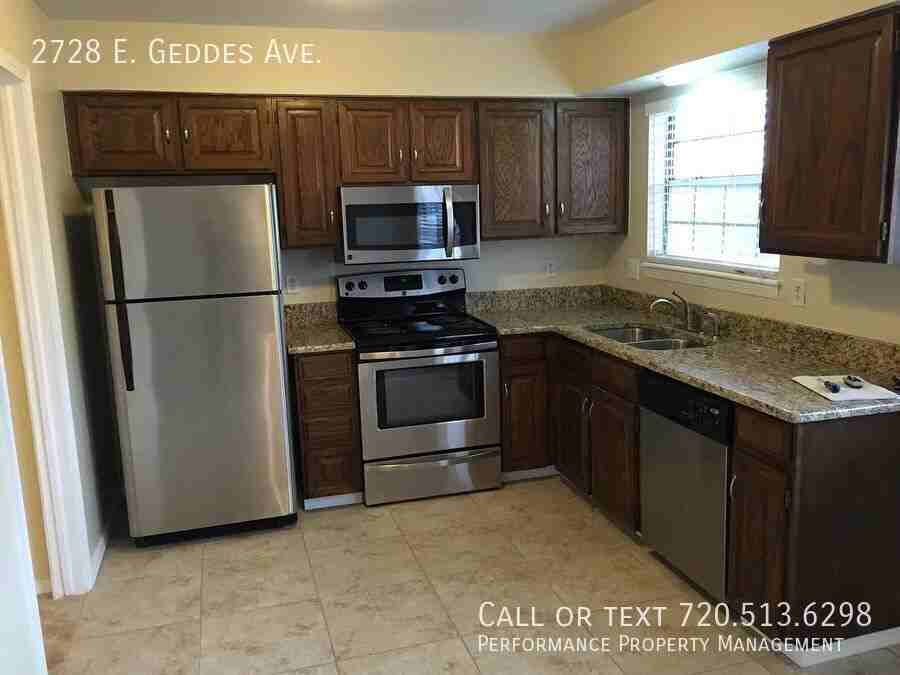 2728 E Geddes Ave - Photo 3 of 11