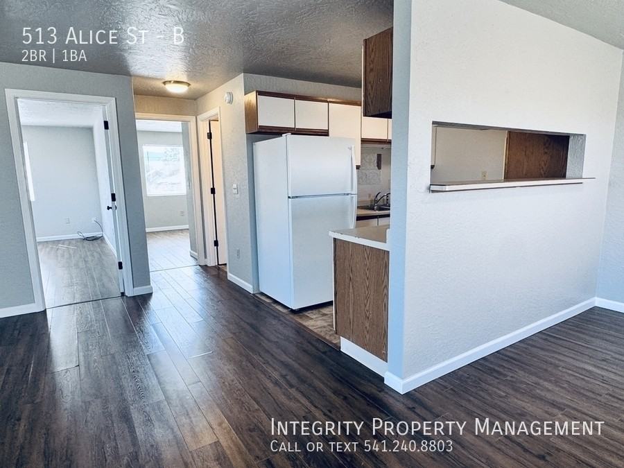 513 Alice St #B - Photo 6 of 17