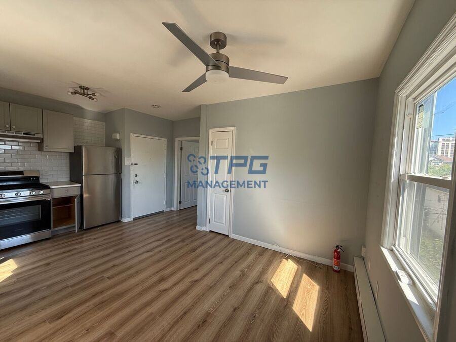 42 Lester St #5 - Photo 2 of 6