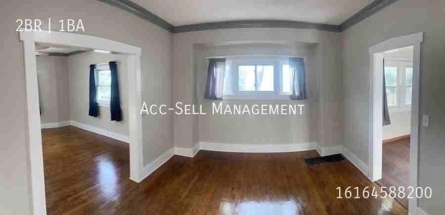 235 Page St Ne #235 - Photo 4 of 10