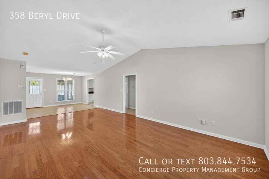 358 Beryl Dr - Photo 3 of 20
