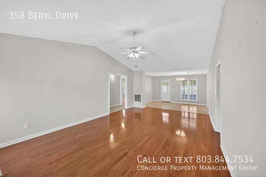 358 Beryl Dr - Photo 2 of 20