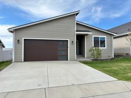 featured image of 842 Greenfield Dr