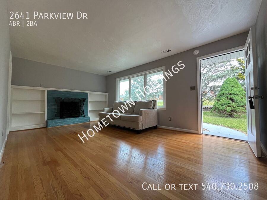 2641 Parkview Dr - Photo 2 of 42