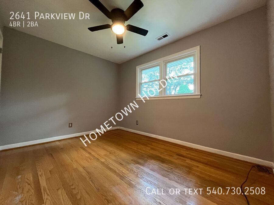 2641 Parkview Dr - Photo 6 of 42