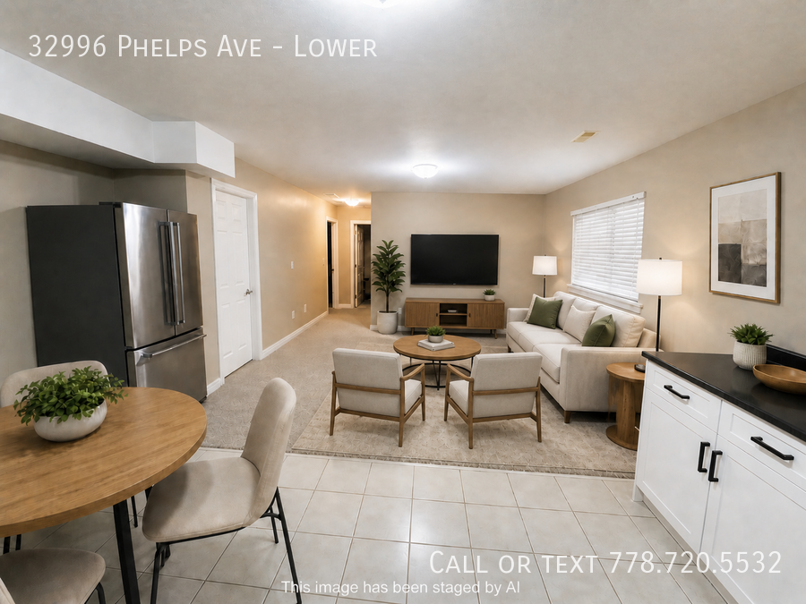 32996 Phelps Ave - Photo 4 of 10