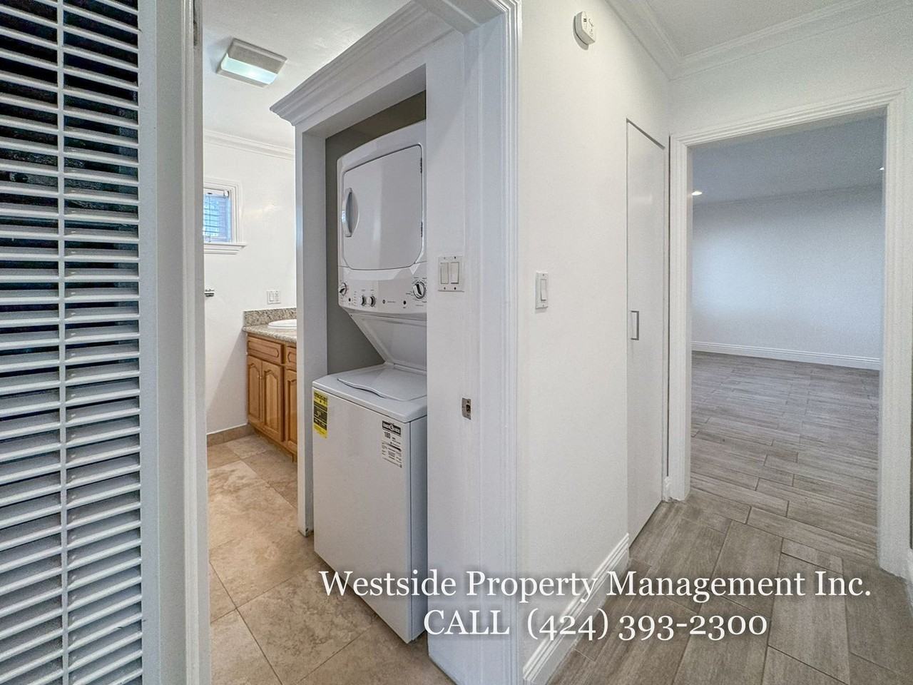 627 Westminster Ave #2 - Photo 7 of 17