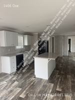 featured image of 1406 Oak St