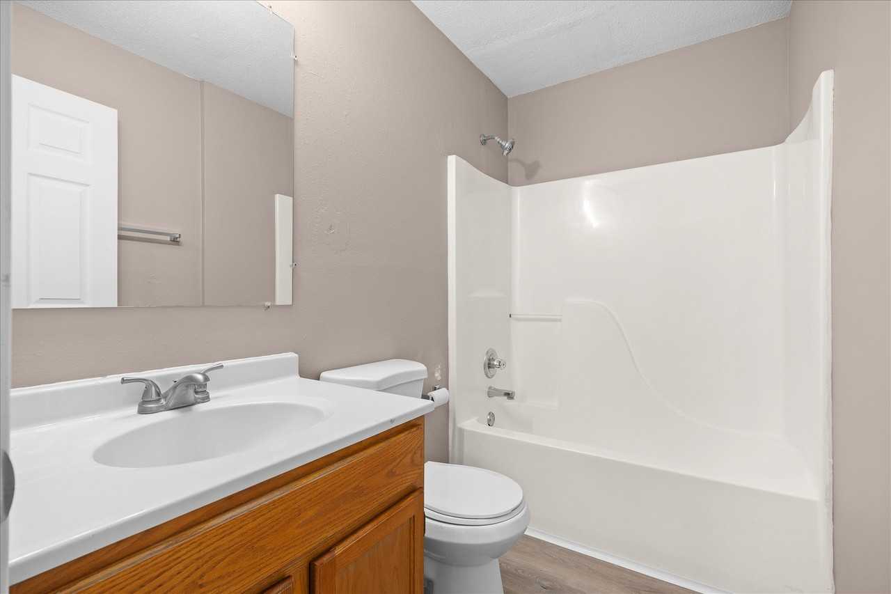 443 M St #2 - Photo 3 of 12