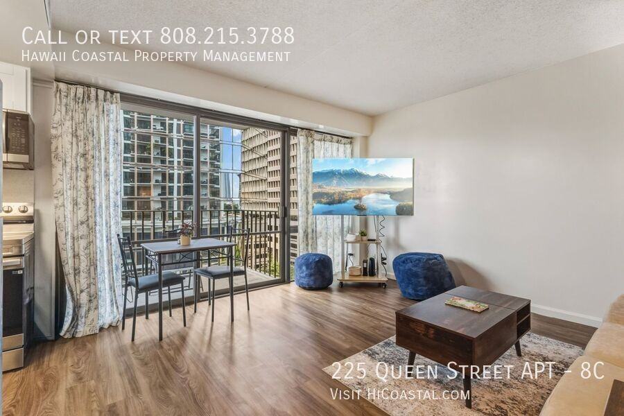 225 Queen St #8C - Photo 3 of 22