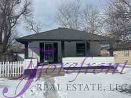featured image of 232 S Kenwood St #1