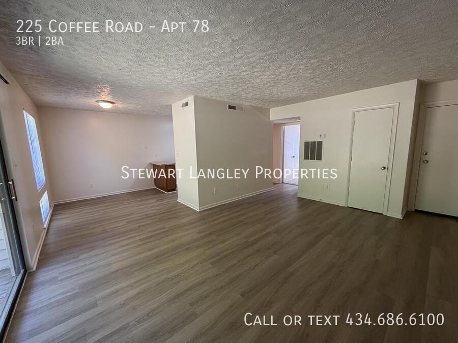 Huntingwood Apartments - Photo 2 of 27