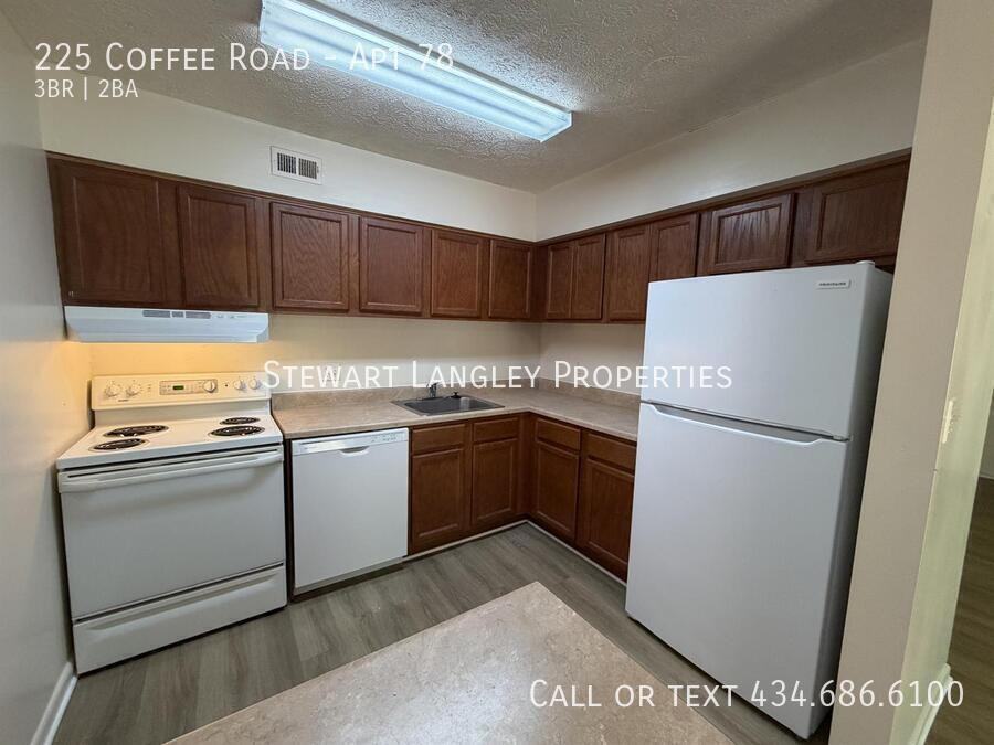 Huntingwood Apartments - Photo 6 of 27