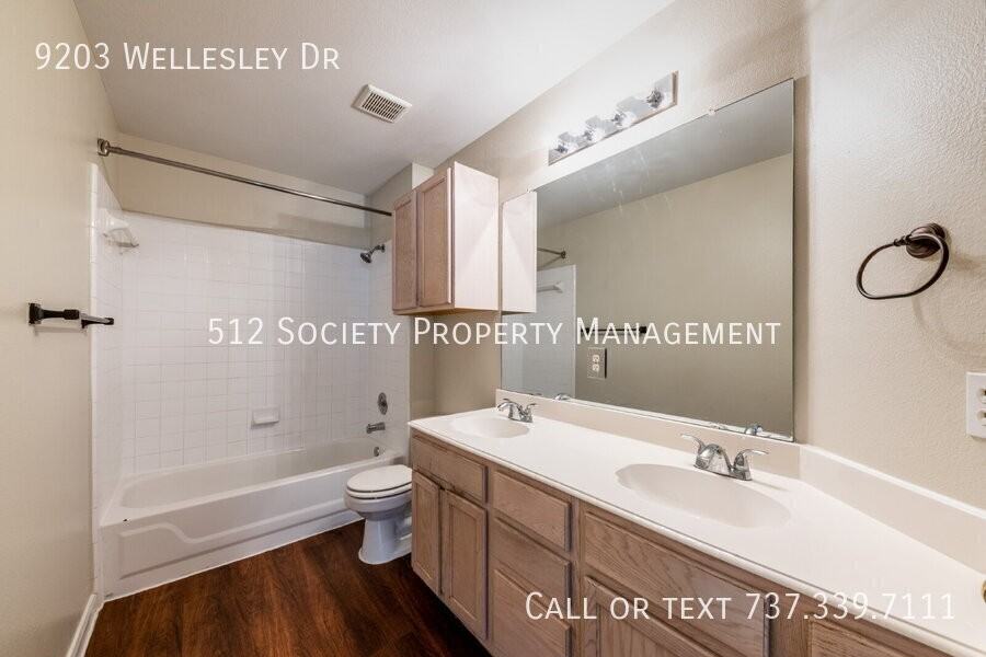 9203 Wellesley Dr - Photo 6 of 22