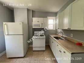 127 Myrtle Ave #1M - Photo 1 of 1