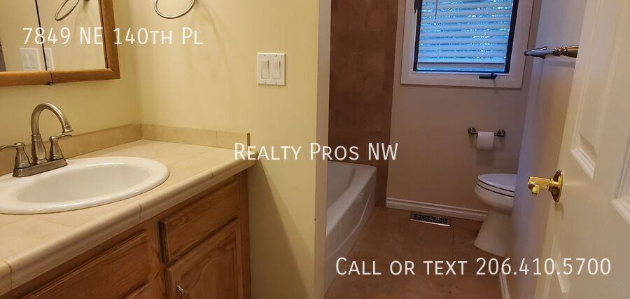 7849 Ne 140th Pl - Photo 7 of 18