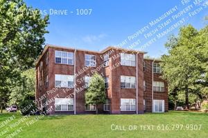 featured image of 4273 Villas Dr #1007