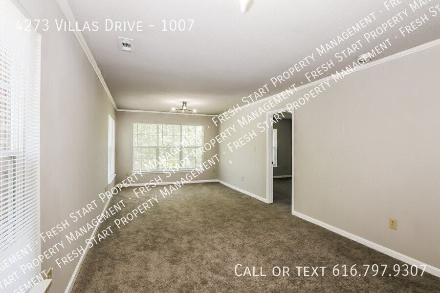 4273 Villas Dr #1007 - Photo 5 of 15