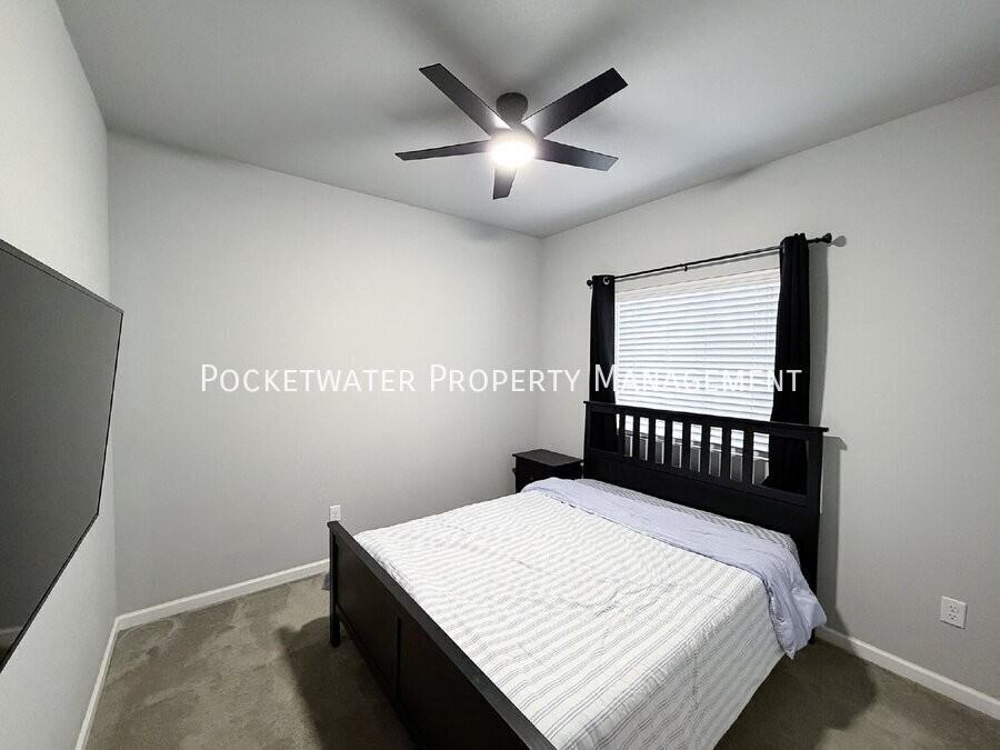 1115 Sherman Dr - Photo 3 of 23