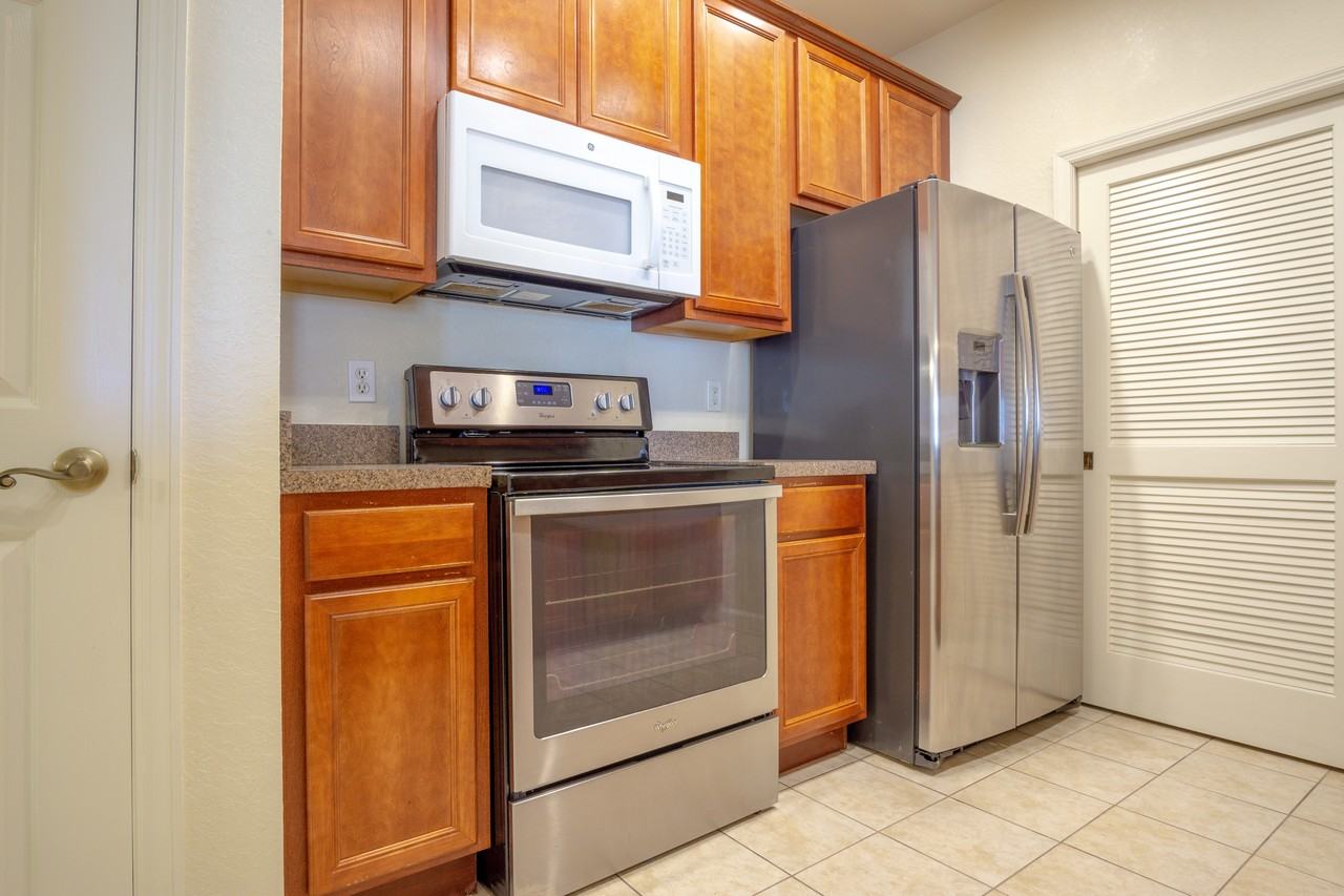 3025 Greystone LoopUnit 202 #1 - Photo 6 of 20