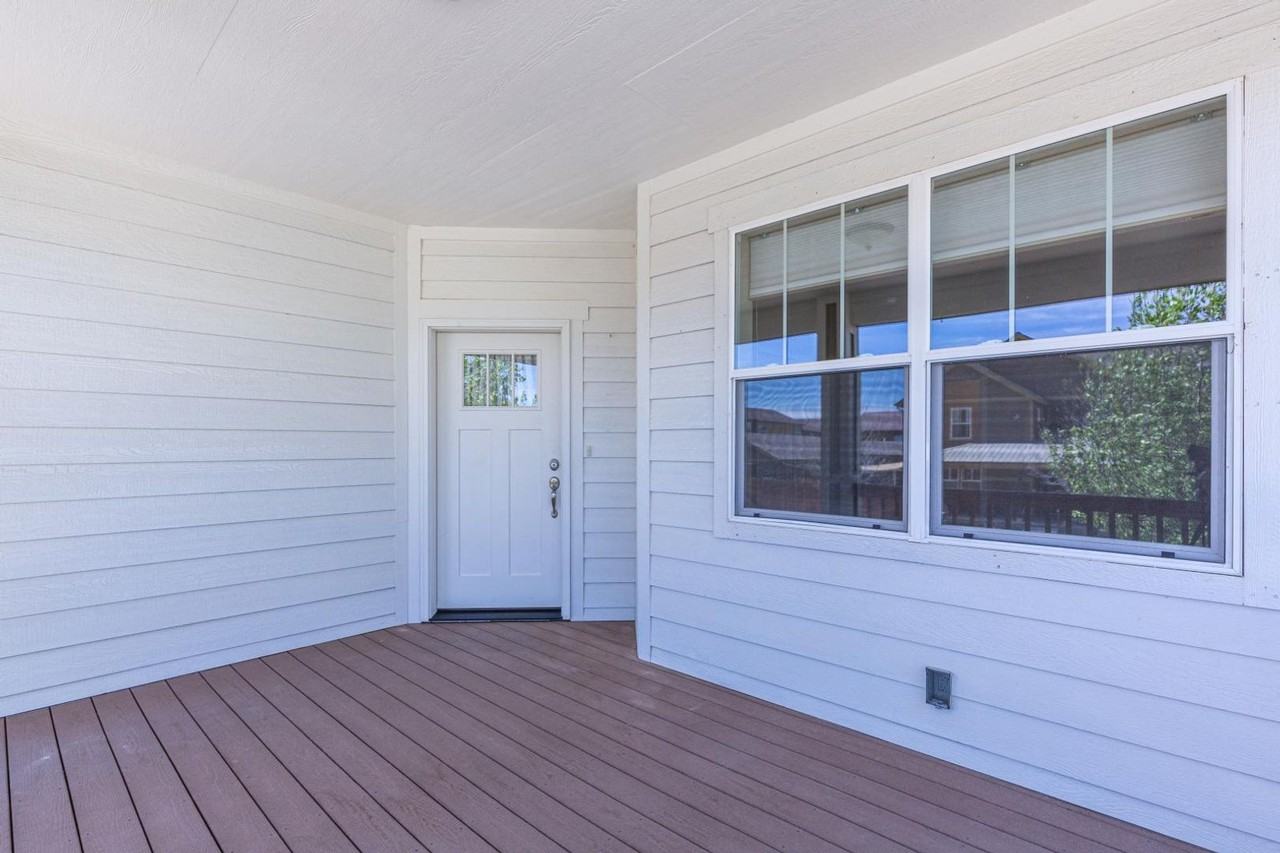 241 Sierra Vista St - Photo 3 of 23