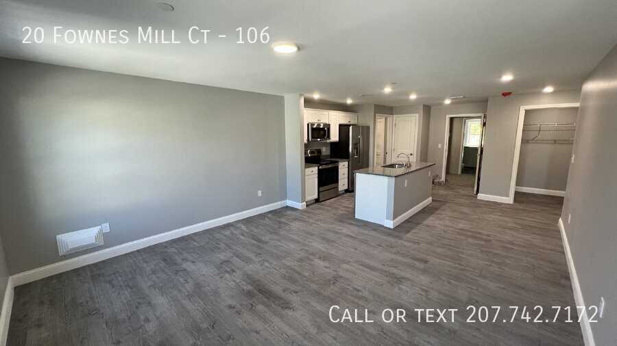 20 Fownes Mill Ct #106 - Photo 3 of 33