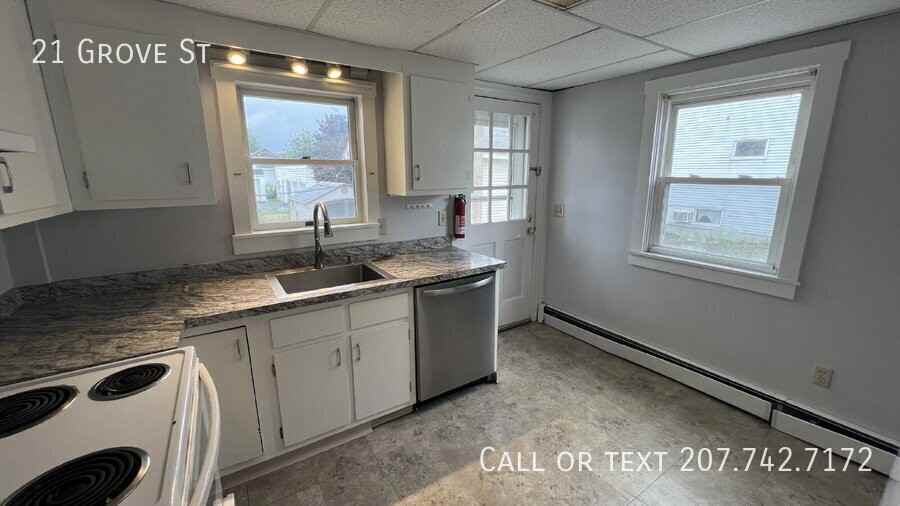 21 Grove St - Photo 3 of 15