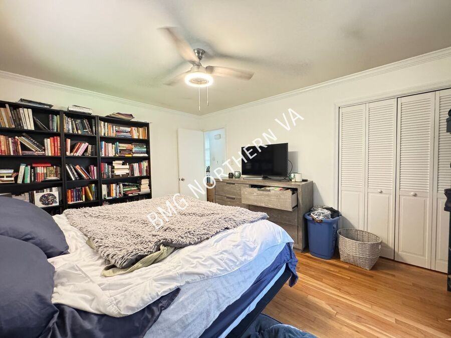 6413 Berkshire Dr - Photo 7 of 23