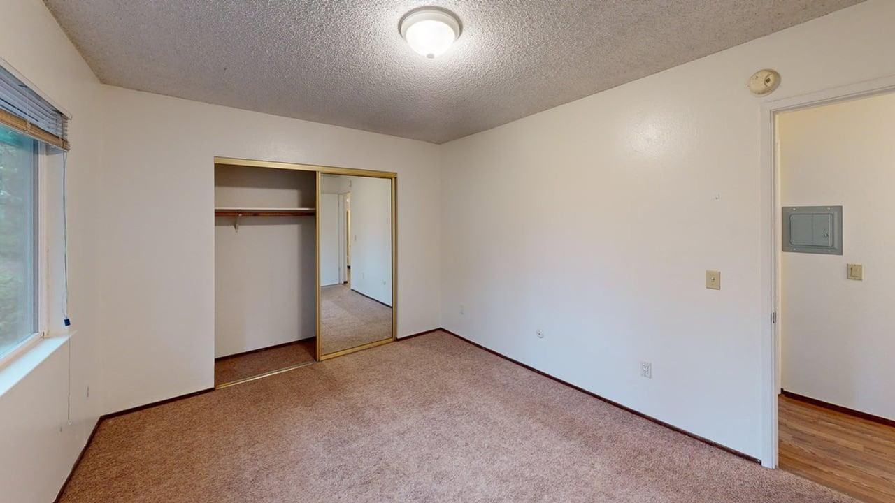 2378 Heidi Pl - Photo 7 of 10