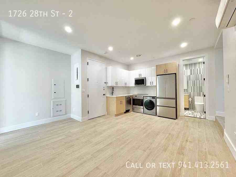 1726 E 28th St #2 - Photo 3 of 7