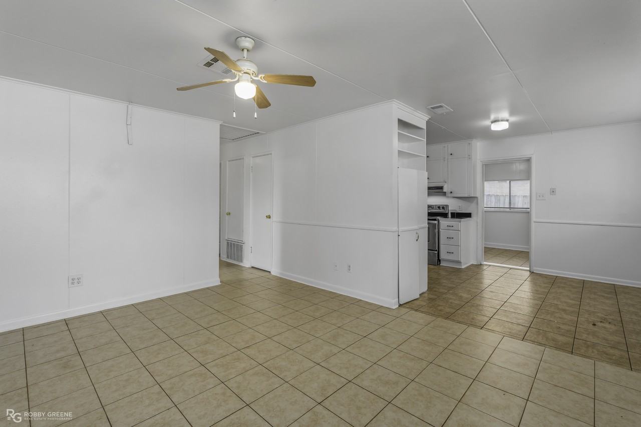 4720 Okeefe St #NA - Photo 2 of 14