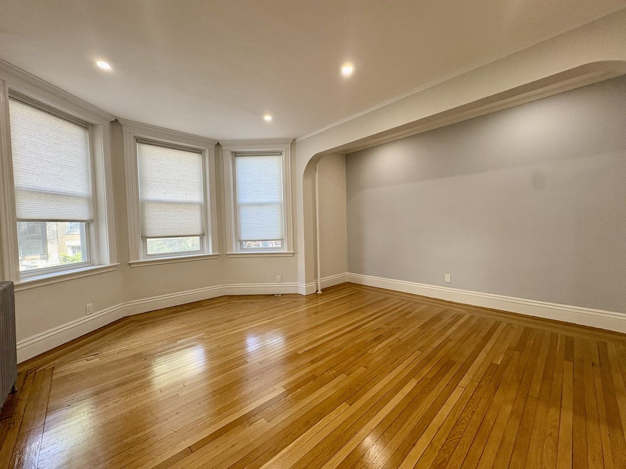 90 Fuller St #1 - Photo 5 of 15