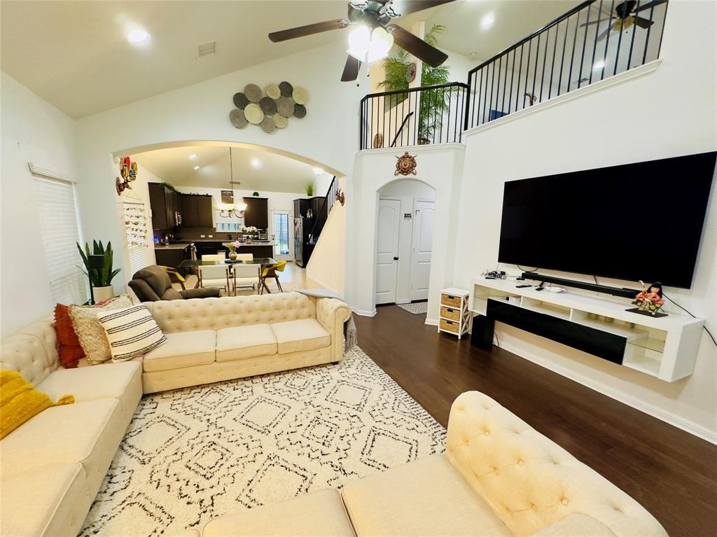 637 Joppa Rd #NA - Photo 6 of 49