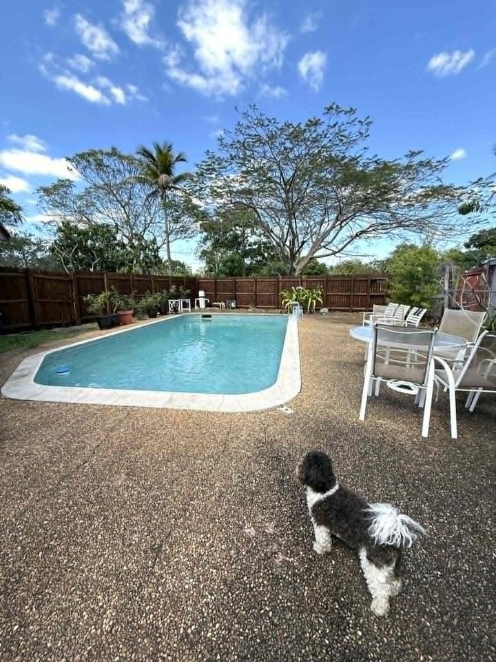 1110 Sw 42nd Ave #NA - Photo 2 of 7