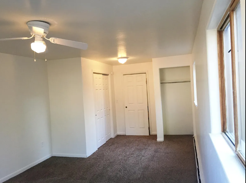 4375 Moore St #NA - Photo 4 of 11