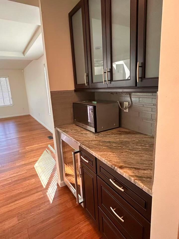 6412 77th Dr Ne #NA - Photo 6 of 28