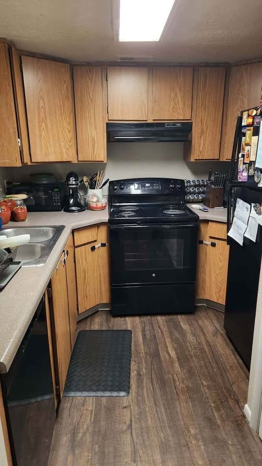 1551 W Riverdale Rd #J12 - Photo 4 of 11