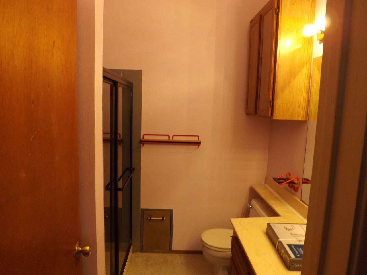 8324 Regents Rd #2I - Photo 7 of 10