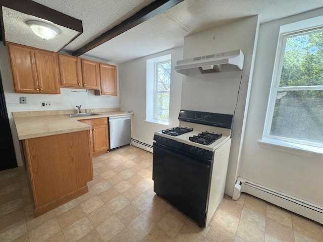 6 Holmes St #2 - Photo 3 of 14