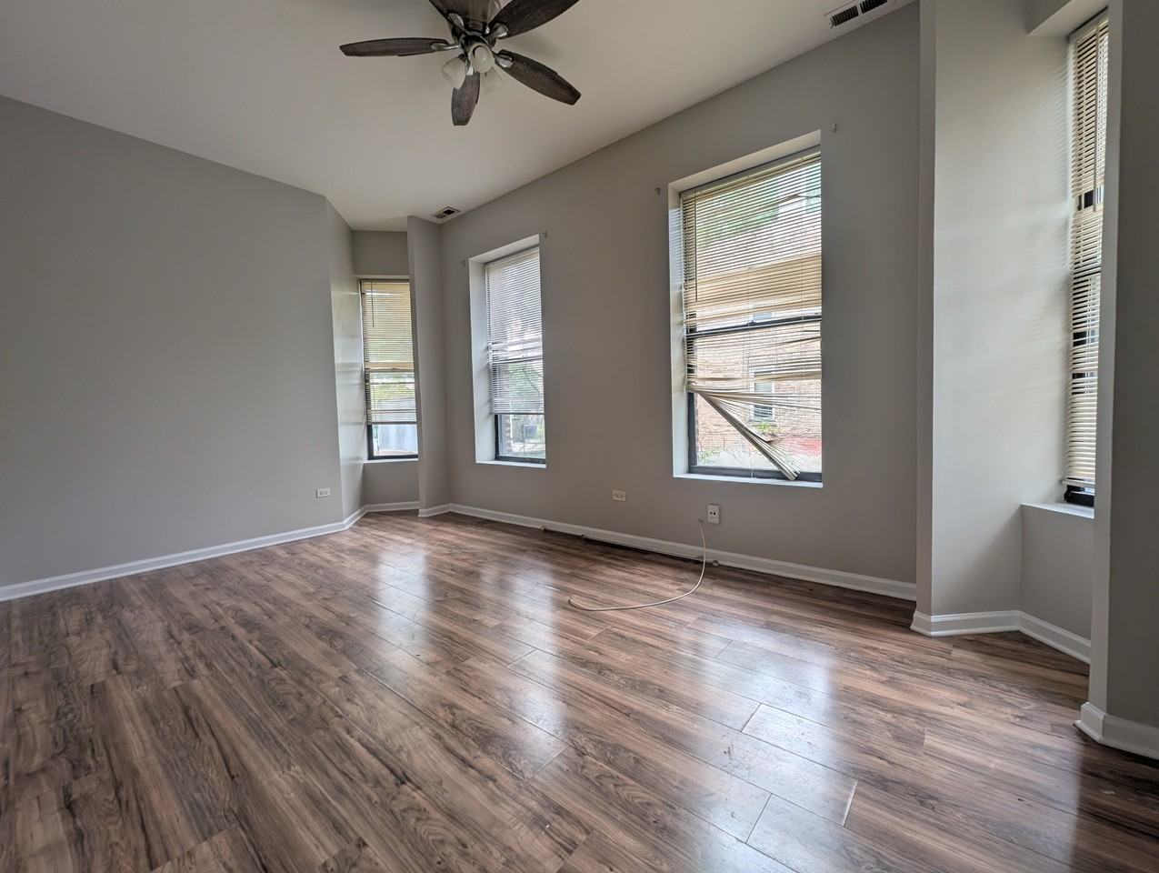 5417 S Carpenter St #5417-1 - Photo 5 of 12