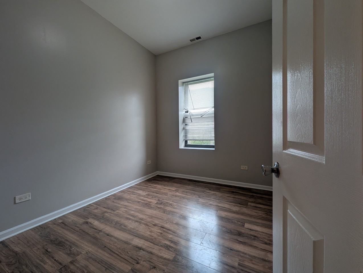 5417 S Carpenter St #5417-1 - Photo 6 of 12