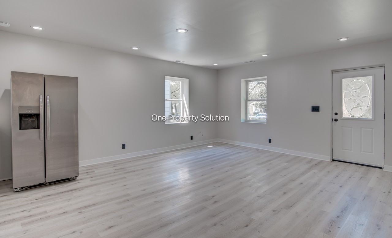 3449 Buchanan St #1 - Photo 6 of 20