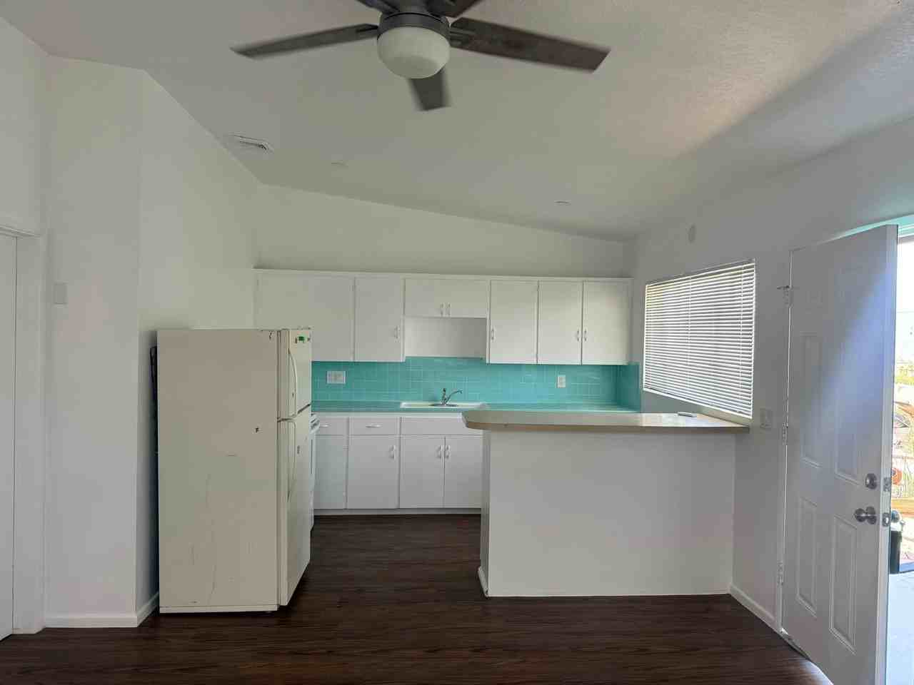 12780 Calle Amapola, Unit B - Photo 2 of 7