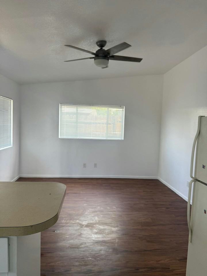 12780 Calle Amapola, Unit B - Photo 3 of 7