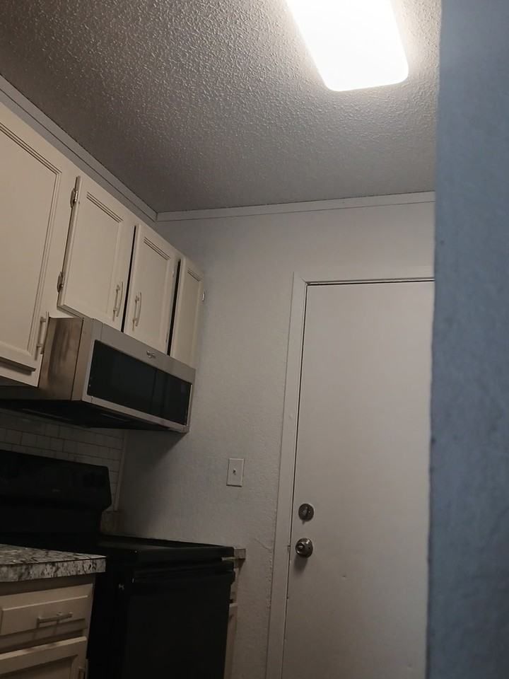 1432 Fitzhugh Ave #NA - Photo 7 of 7